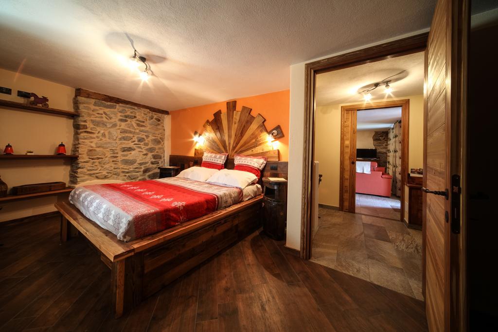 Apartament Souvenir De Tsaneli Roisan Pokój zdjęcie