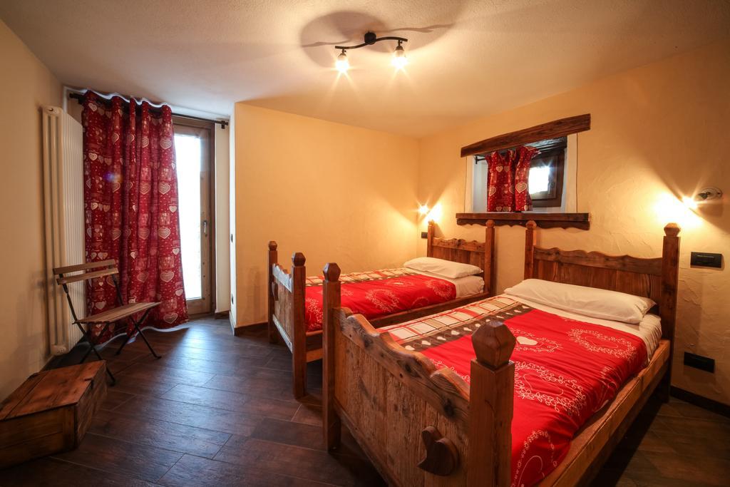 Apartament Souvenir De Tsaneli Roisan Pokój zdjęcie