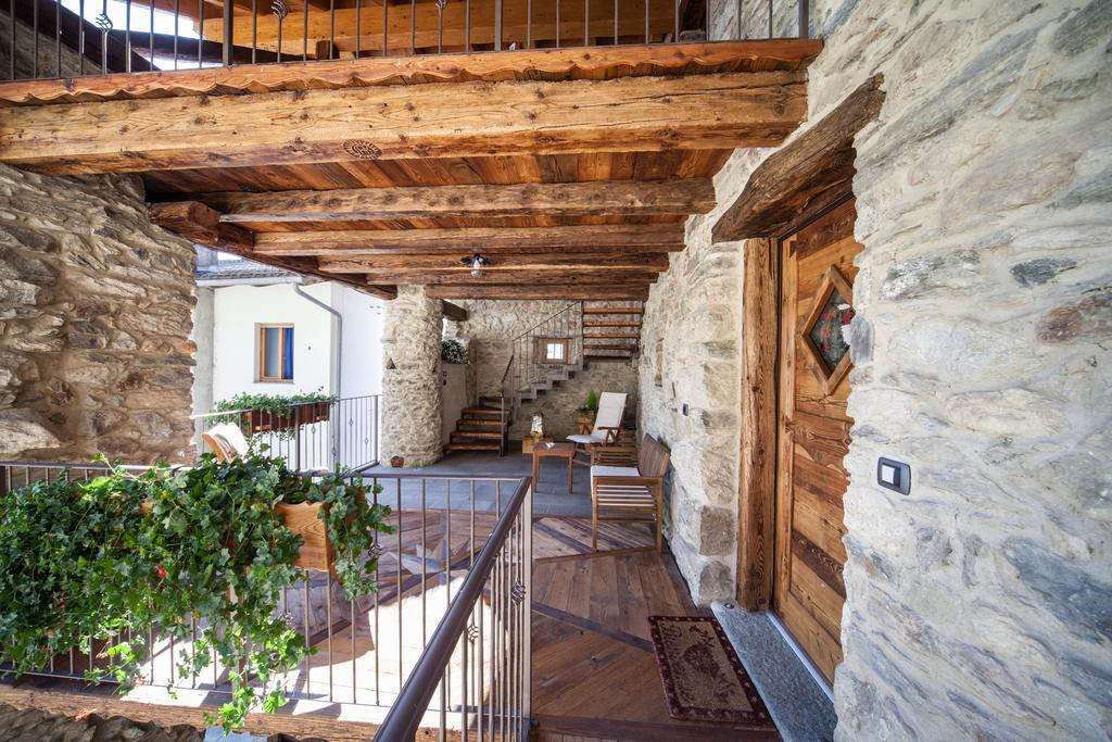 Apartament Souvenir De Tsaneli Roisan Pokój zdjęcie